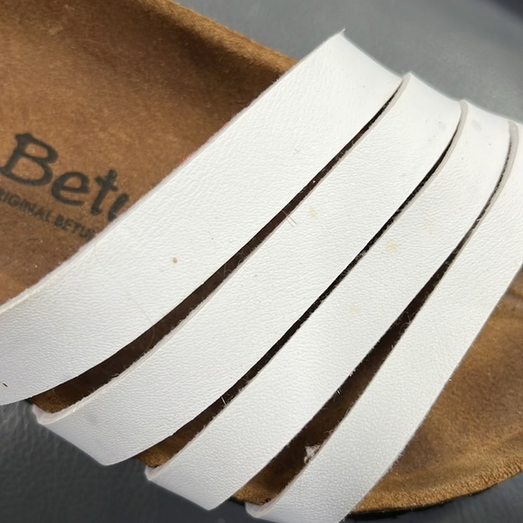 Birkenstock Betula woman’s white sandals size 7 - Picture 8 of 8